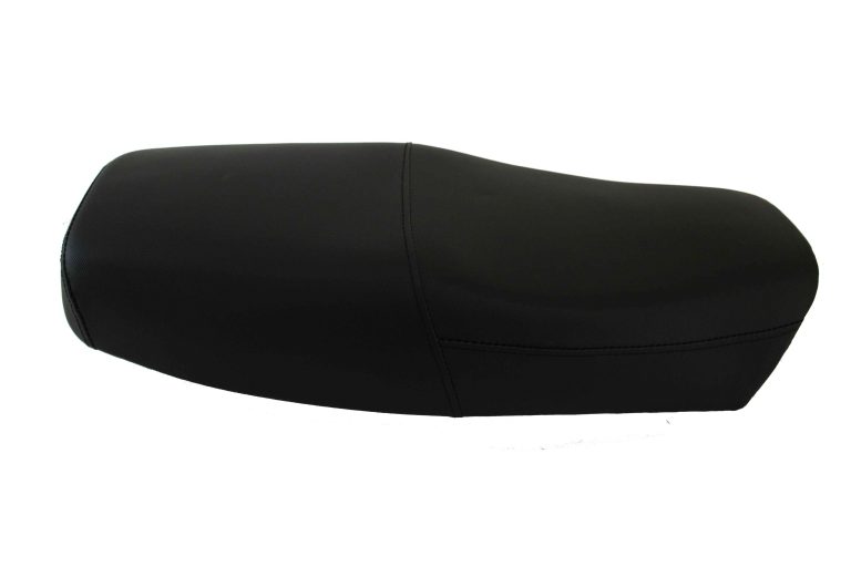 ASIENTO NEGRO FT125/DT125 CLASICA - FT150 GRAFITO - DELIVERY - FT150TS (16-18)