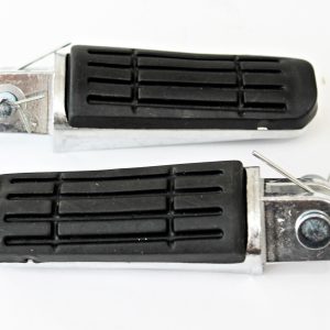 POSAPIES TRASEROS FZ16